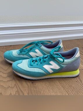 New Balance Turquoise and Gray Running Shoes, Suede Material, Size 6
